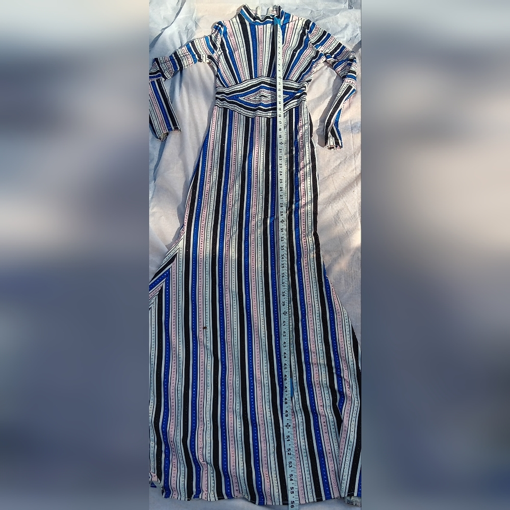 Long dress blue long stripes